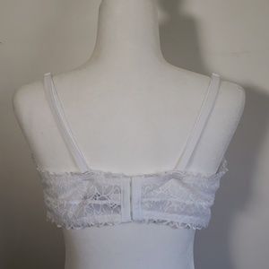 aerie Intimates & Sleepwear - NWT Aerie Molded Cup Bra aerie Intimates & Sleepwear - NWT Aerie Molded Cup Bra